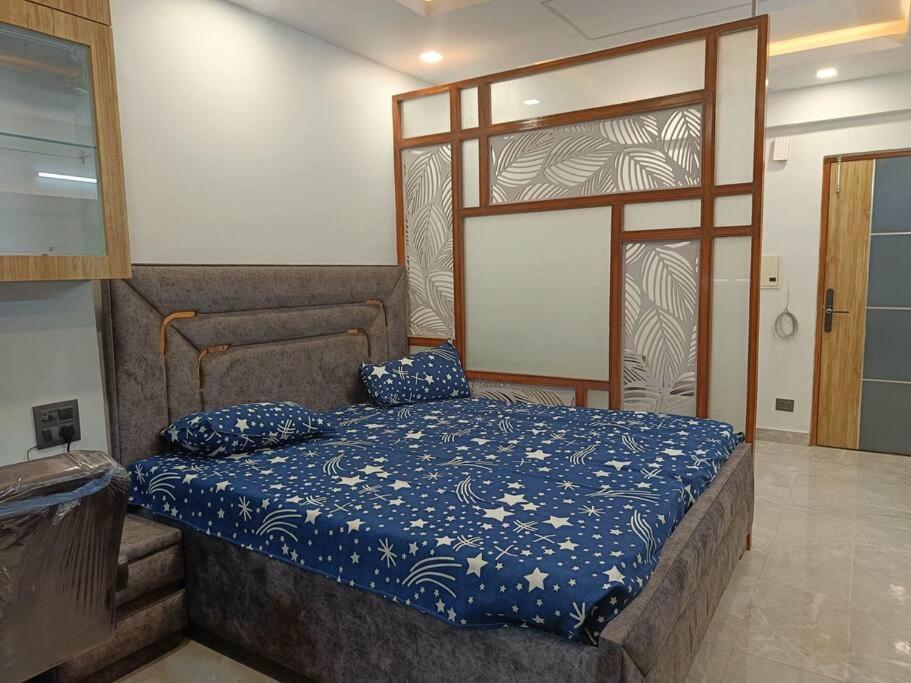 Apartment Bnbbuddy Executive In West Delhi 720